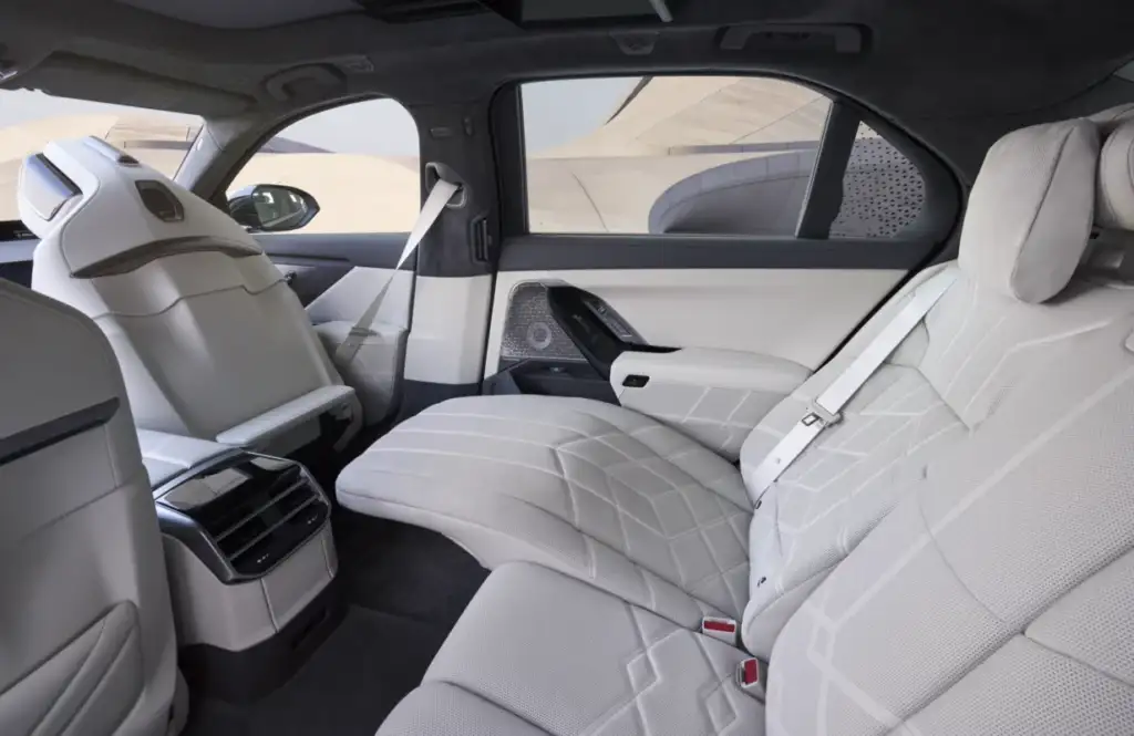 BMW 7 Series 2026: A New Chapter in Digital Luxury