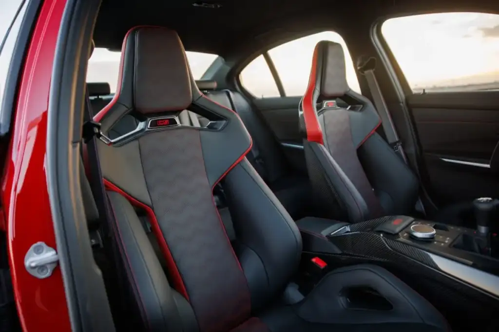 BMW M3 CS Handschalter. BMW M’s Final Tribute to Driving Purists