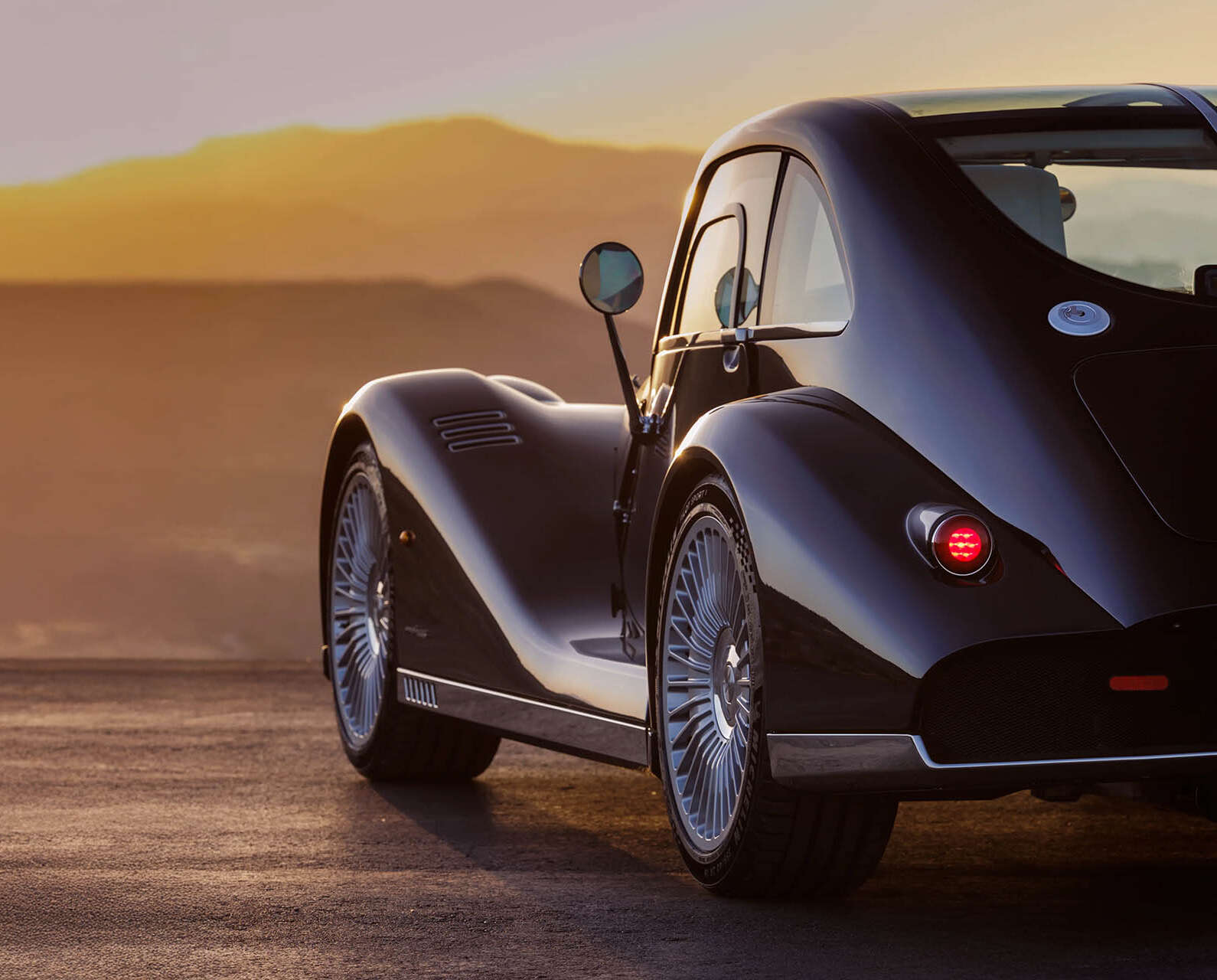 Morgan Midsummer Coupé: Pininfarina Design and BMW B58 — Only 9 Will Be Built