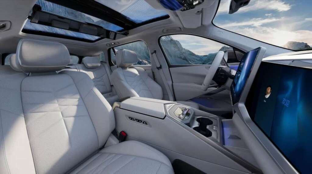 New BMW X5Li and iX5Li: 7 Series Luxury in an SUV for China