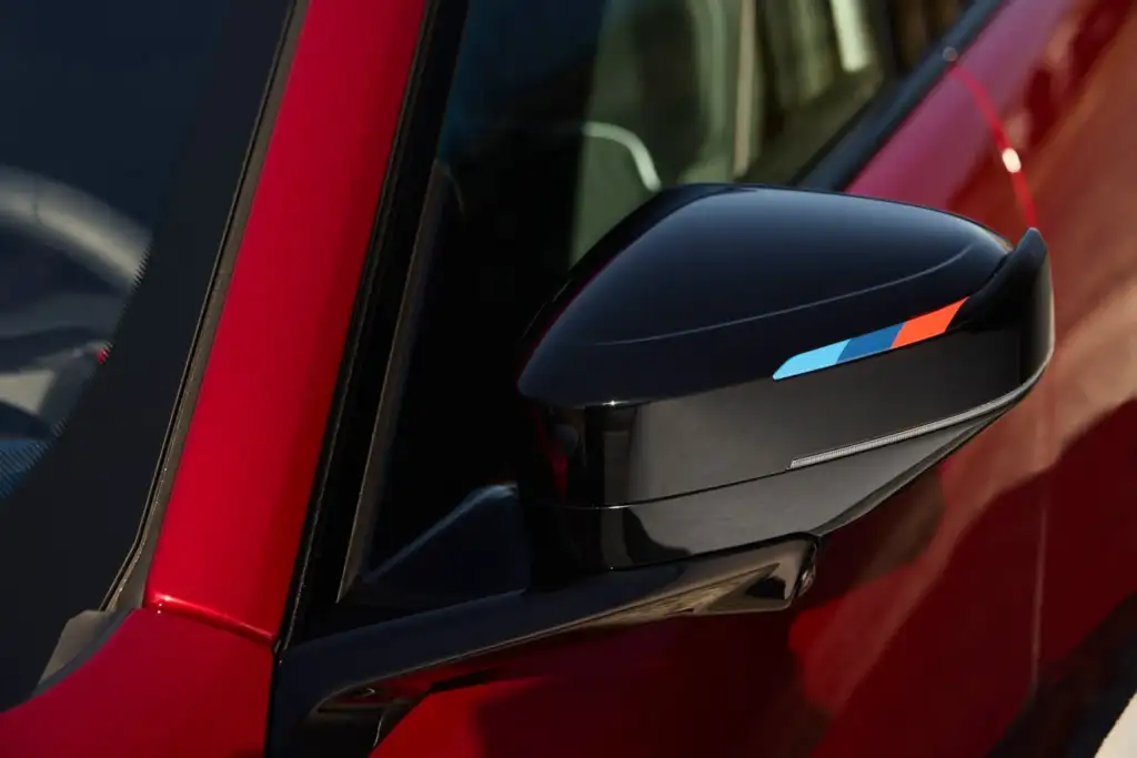 The New BMW 3 Series Is Here, and the M350 xDrive Still Has Six Cylinders