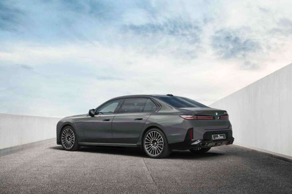 BMW Concept 7 Protection: 612 PS and .44 Magnum Armor