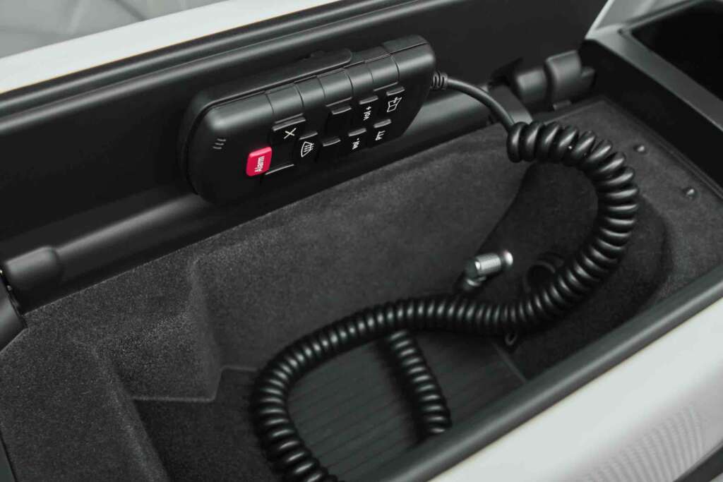 BMW Concept 7 Protection: 612 PS and .44 Magnum Armor