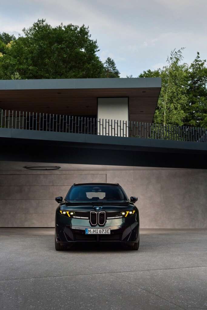 BMW iX3 M60 Has Arrived: 612 HP, 875 Nm and a 3.9-Second Sprint