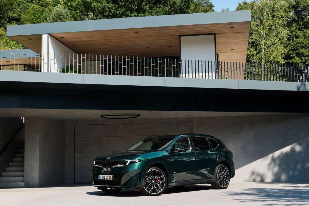 BMW iX3 M60 Has Arrived: 612 HP, 875 Nm and a 3.9-Second Sprint