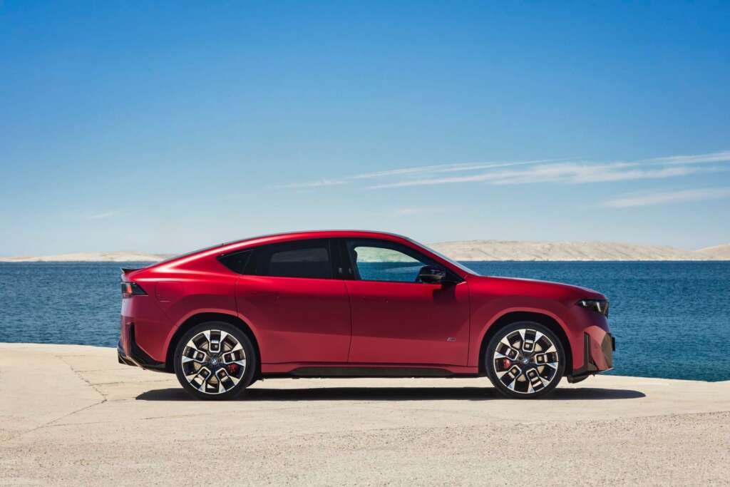 New BMW iX4 Revealed: Up to 828 km Range and 612 HP