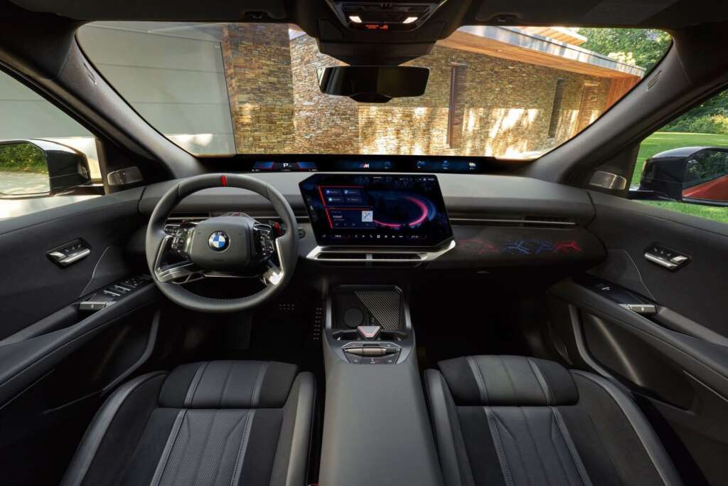 New BMW iX4 Revealed: Up to 828 km Range and 612 HP